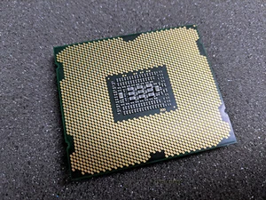 INTEL SR0KV Xeon E5-2630 2.3GHz Six Core Socket 2011 Sandy Bridge-EP Processor - Picture 1 of 1