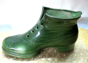 Vintage grün Keramik Porzellan High Top Schuh Markenlos 3" hoch & 5" lang - Bild 1 von 5