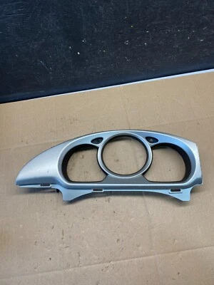 2004 to 2007 Toyota Highlander Speedometer Gauge Cluster Bezel Trim L8940 DG - Image 1 of 4
