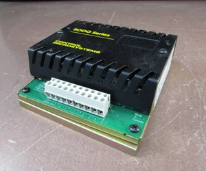 Schneider CONTROL MICROSYSTEMS / TBUX297248 módulo de salida analógicaE - Imagen 1 de 2
