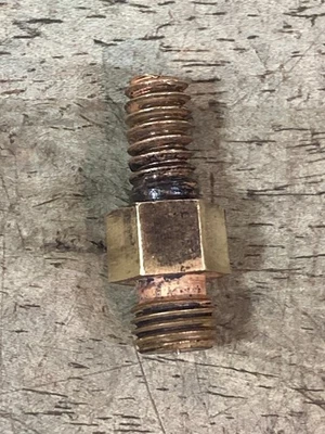 AGM American Gas Machine 3016 Lantern - Ventilator Stud - Image 1 of 4