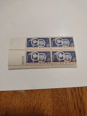US  #1131 PLATE block  of 4,  4¢.  ST. LAWRENCE SEAWAY  - Image 1 of 2