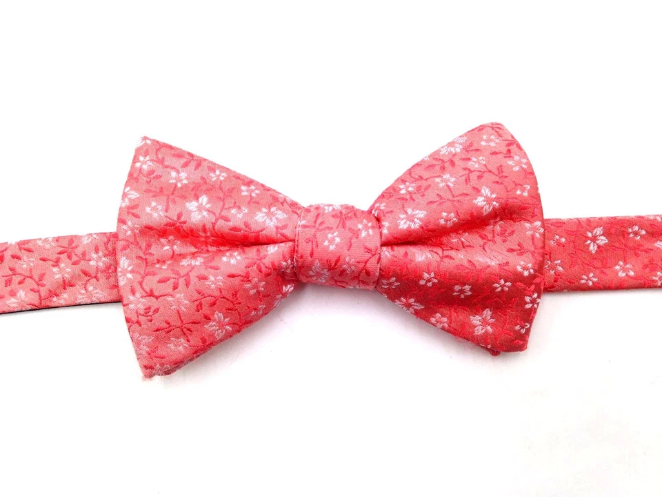 $124 Condesa Mara Para Hombres Rosa Floral Pajarita Pre-Atada Boda Pajarita Ajustable Foto 1 de 1