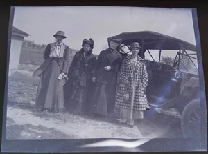 Antique Auto & 4 Ladies ~ Original Plastic Negative ~ Milford, Delaware Estate - Picture 1 of 4