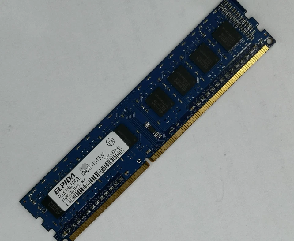 ELPIDA 4GB DDR3 1600 Desktop DIMM RAM 1Rx8 PC3L-12800U EBJ40UG8EFW0-GN-F 240pin - Image 1 of 3
