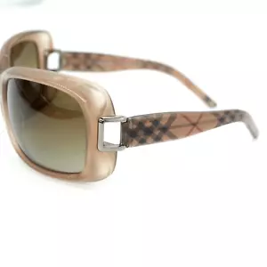 Burberry B 4072 Gradient Beige Nova Check Sunglasses 3166/13 62-17 115 - Picture 1 of 9