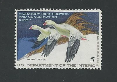  RW-44 PAIR OF ROSS'S GEESE SCOTT 2015 CAT VALUE $16.00 - Image 1 of 3