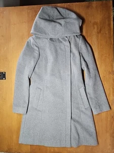 Cole Haan Signature Grey Wool Coat Jacket Hood w/ Zipper and Snap Closure size 2 - Picture 1 of 8