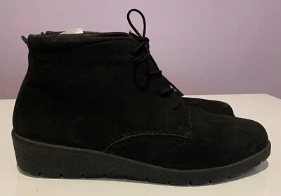 Botines Ecco para mujer negros de gamuza con cordones tacón bajo de cuña talla 8,5 M (40 euros) Foto 1 de 4