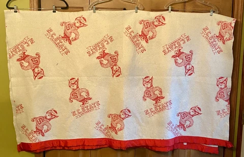 Vintage 80s NC State Wolfpack Full/Twin Stadium Blanket 67x87 Football Made USA Cover