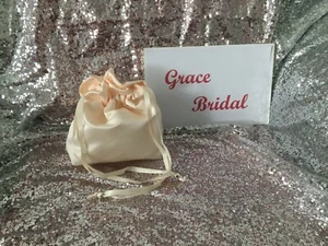Cremefarbene einfache Herzogin Satin Dolly Tasche B/Maid Blumenmädchen *gratis Muster* - Bild 1 von 6
