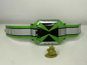 Ben 10 Omniverse Omnitrix Challenge Alien Watch 2011 Bandai Toy & 1 Figur - Bild 1 von 11