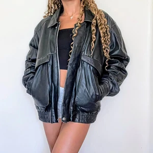 Vintage 80s/90s Oversized Black Leather Bomber Jacket Y2K Retro Style – Unisex - Picture 1 of 8