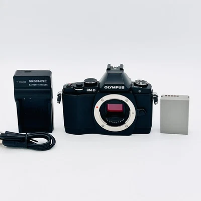 [near mint] Olympus OM-D E-M5  Digital Camera Black (Shutter Count: 6474) #1498b - Image 1 of 4