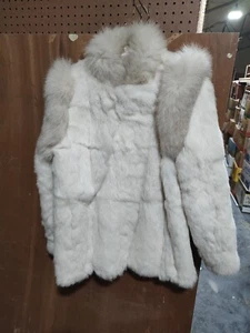 VTG 100% Rabbit Fur Coat Satin Lined Size M Made In Korea - Picture 1 of 10