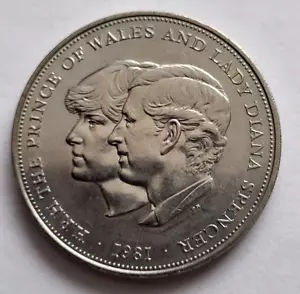 1981 HRH Prince of Wales and Lady Diana - Charles & Diana Commemorative Crown - Picture 1 of 3