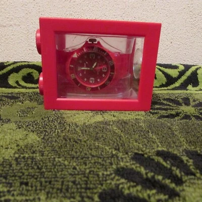 NUEVO EN CAJA~ Reloj Pulsera Impulse Diver Poseiden Silcone. Hombre/Mujer..Playa/Gimnasio/Regalo. $200 Foto 1 de 4