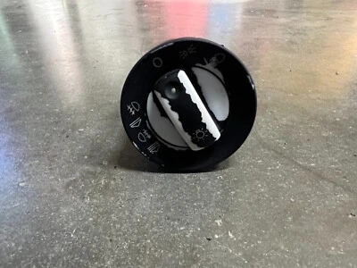 Perilla interruptor faros Audi A4 2004 2005 2006 2007 2008 OEM 3645 Foto 1 de 4