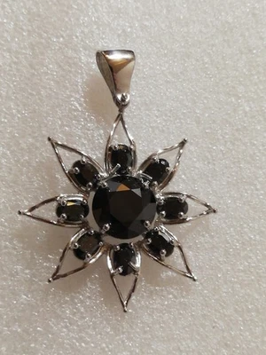 Grande Ciondolo In Argento 925 E Pietre Nere Naturali  - Immagine 1 di 4