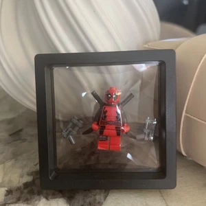 LEGO Super Heroes Deadpool Minifigura - sh0032 - Set 6866 perfecto estado. - Imagen 1 de 12