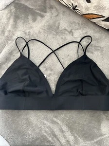 Forever 21 Strappy Bra Bralette Wireless Unlined Lingerie Silky Black Large NWT - Picture 1 of 6