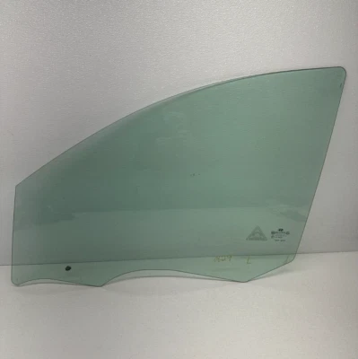 2007-2012 Hyundai Veracruz Front Left Driver Side Door Window Glass OEM - Image 1 of 4