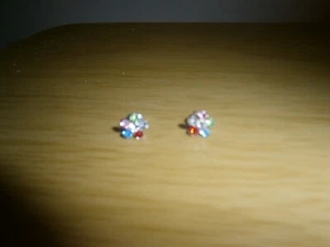 Late 2000's classic multi colour 5 petal flower 3mm diamante studearrings(E6e10k - Picture 1 of 7
