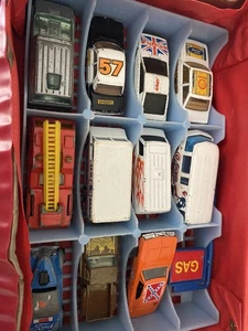 Tara Toy Vtg. Matchbox Hot Wheel Diecast Car Case 80's era - Holds 24 Cars - Picture 1 of 16