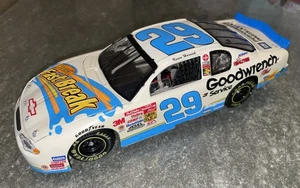 KEVIN HARVICK 2002 ACTION #29 REESE'S FASTBREAK CHEVY RARE NO BOX! - Picture 1 of 7