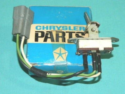 Nuevo de Lote Antiguo Mopar 1966 Chrysler 300, New Yorker, Newport Interruptor Calentador Trasero Foto 1 de 2