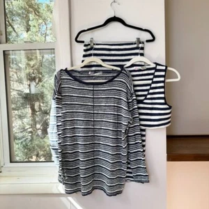 NUEVO CON ETIQUETAS Free People Bailey Conjunto Suéter 3 Piezas Falda Top Terry Azul Marino Blanco Pequeño - Imagen 1 de 15
