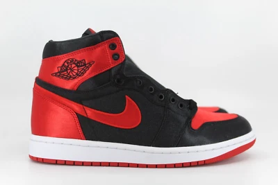 Nike Air Jordan 1 Retro Hi OG Black University Red Satin Bred FD4810-061 - Immagine 1 di 4