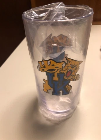 Lot of 4 Evergreen University of Kentucky 16 oz Tumblers Cover