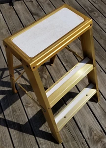 1960's Gold Colored Aluminum Folding Step Stool Ladder 25" tall x 17 " wide - Picture 1 of 6