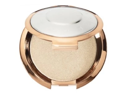 BECCA Light Chaser Highlighter Pearl Flashes Gold-creamy pearl w/ a golden shift - Image 1 of 2