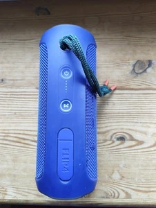 JBL Flip 4 Bluetooth Lautsprecher Blau | tragbar - Bild 1 von 8