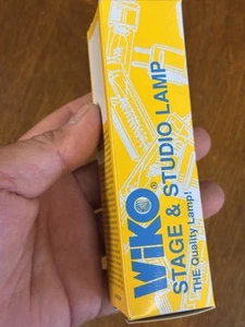 Wiko 120V 500W FDN Stage And Studio Lamp Bulb New In Original Box - Picture 1 of 3