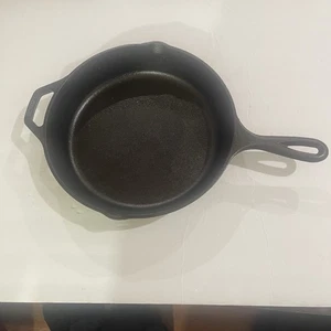 Padella padella vintage Early Lodge ghisa #8 numero rialzato logo arco made in USA - Foto 1 di 7