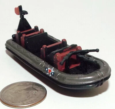 Pequeña Micro Máquina Plástico Militar Assualt Zodiaco con una Estrella Foto 1 de 4