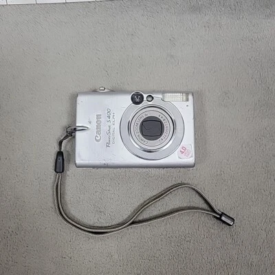 Canon PowerShot S400 4.0 Digital Elph 4.0MP TURNS ON, LCD ISSUE, PARTS.FREE SHIP - Image 1 of 4