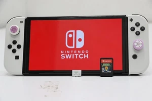 Nintendo Switch OLED White HEG-001 Game Console with 1 Game and 64 GB Micro SD - Picture 1 of 12