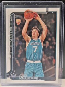 Kon Knueppel 2025-26 Topps #205 Rookie Charlotte Hornets - Imagen 1 de 2