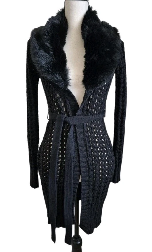 Abrigo Suéter Vintage Y2K Bebe Pequeño Crochet Imitación Piel Cuello Gótico Grunge Años 90 Foto 1 de 4