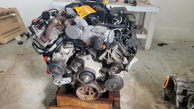 2011-2014 Ford F250-F350 6.7L Diesel Engine 139k Miles **RUNS GOOD ASK FOR VID** - Image 1 of 4