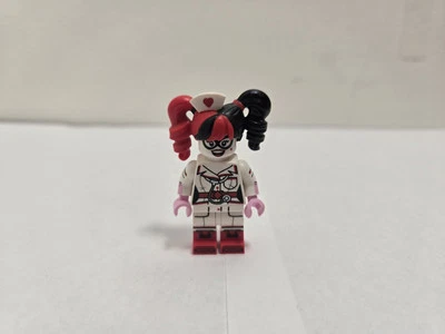 The LEGO Batman Movie Series Minifigure Nurse Harley   - Image 1 of 4