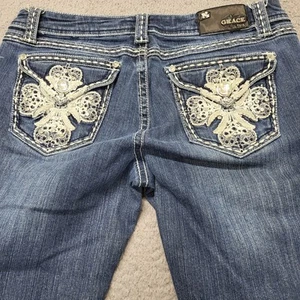 Grace In LA Capri Women's Size 13/30 Blue Jeans Rhinestone Embroidered Cross EUC - Picture 1 of 12