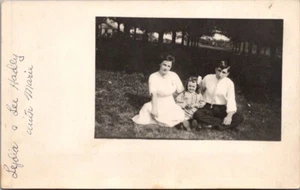 FOTO FAMILIAR LYDIA y LEE HADLEY con Marie postal RPPC - Imagen 1 de 2