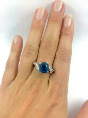Impresionante anillo de boda de plata de ley 925 con circonitas azules intensas de 5,95 quilates para mujer Foto 1 de 4