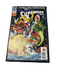 SUPERMAN # 83 ( DC NOV 1993) ¡QUIOSCO DE NOTICIAS! ¡FUNERAL POR AMIGO/EPÍLOGO! - Imagen 1 de 3