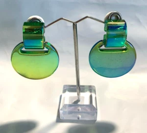 SuperCute Iridescent Acrylic earrings! Basic Green; Colors change w/light Studs - Picture 1 of 6